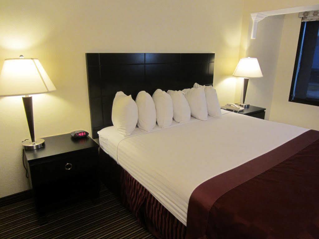 Capri Suites อนาไฮม์ ภายนอก รูปภาพ